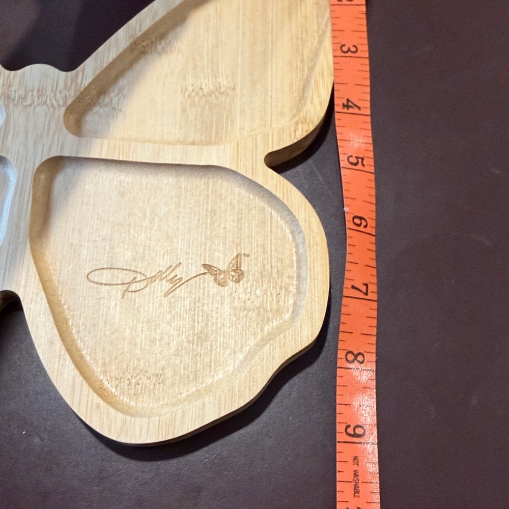 Dolly Parton Butterfly Bamboo Tray - Picture 4 of 6